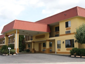 Express Inn & Suites Trion