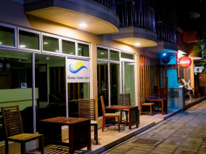 Sunny Suites Inn