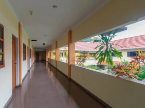 RedDoorz near Jalan Samratulangi 2 Manado