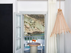 Blue Sand Hotel