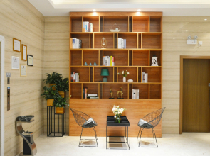 Qianyi Yicheng Hotel (Yulin Yuntiangong)