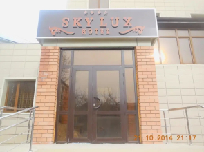 Sky Lux Hotel