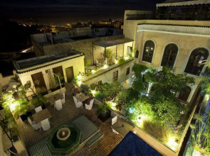 Riad Maison Bleue And Spa