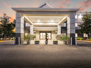 Americas Best Value Inn & Suites Augusta/Garden City