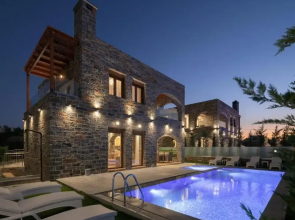 Turtulli Castle Stone Villa 2 - Private Pool Oasis