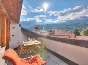 Sunny Penthouse