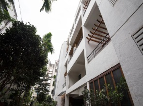OYO 9949 Hotel Silvver Crest