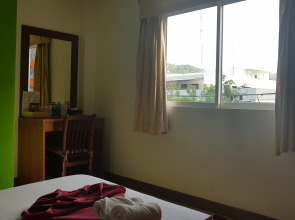 Pipikuku Hotel & Restaurant