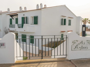 CA MINORICA - Beautiful flat with shared pool and access to the beach Free Wi-Fi