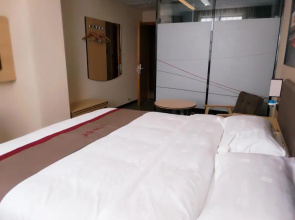 Thank Inn Plus Hotel Hubei Suizhou Zengdu District Mingzhu Plaza