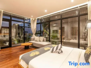Luxury 6BR Canggu 400m to beach