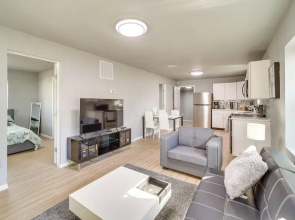 Convenient Tulsa Home - 2 Mi to Downtown!