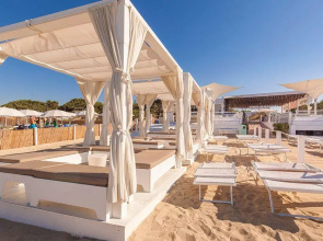 Vh Belmond Durres Hotel & Beach Side