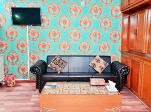 Hotel Rose One Lahore