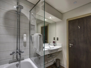 Premier Inn Dubai Al Jaddaf