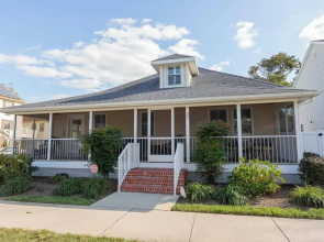 Olive Avenue 32