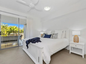 3BRM Poolside in the Heart of Casuarina