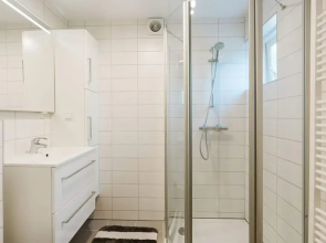 Modern Holiday Home With Spacious Garden and Terrace Suitable for 5 People