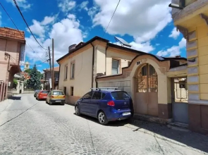 Gera's House Near Clock Tower