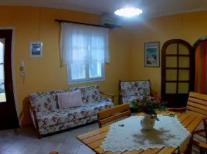 Joanna's House