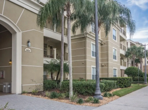 Maingate Vista Cay 3 Bedroom Condo