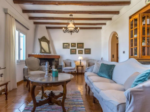 Traditional House Milos