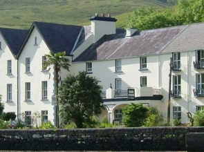 Leenane Hotel