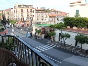 Piazza Tasso B&B