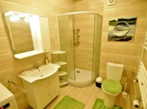 Summerland New York Exclusive Apartment - Mamaia
