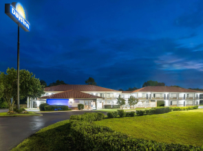 Days Inn by Wyndham Augusta Wheeler Road