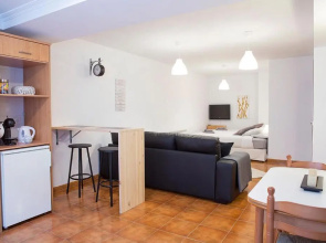 Espacio tipo estudio completo, totalmente privado e independiente