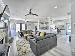 Buckroe Family Home: Walk to the Beach!