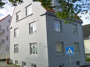 Stavanger Housing, Solbakkeveien 12