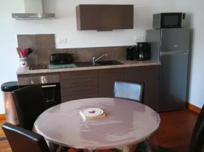 beau T2 lumineux 1er etage