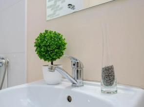 Cosmos (Космос) на улице Революции 52В