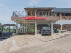 Batu Apung  by RedDoorz