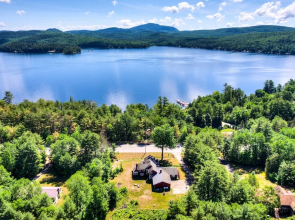Vintage Schroon Lake Farmhouse w/ Private Beach!