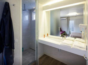 Hu Venezia Camping in Town