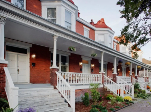 2 Bed Oasis near Forsyth Park