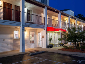 Red Roof Inn & Suites Wilson