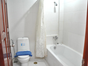 Highfive Guest House