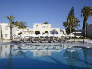 Louis St Elias Resort & Waterpark