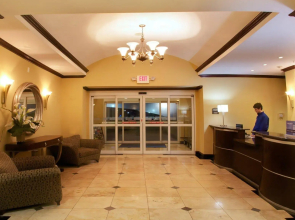 Holiday Inn Express Hotel & Suites Pearland by IHG