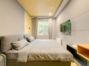 Beijing Chipmunks Courtyard Resort