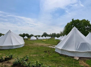 Personal Pitch Tent 6 Persons Glamping 13