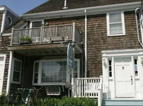 The Gallery Inn