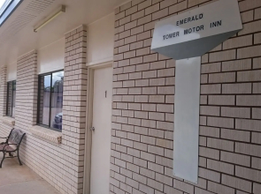 Emerald Tower Motor Inn