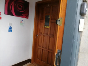 Impeccable 2-bed Flat in Wick