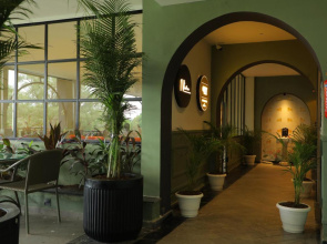 Hotel City Express By Downtown Udaipur