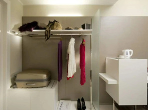 Isola Sacra Rome Airport